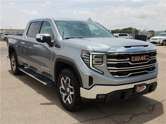 Used 2025 Titanium Rush M GMC  image 6
