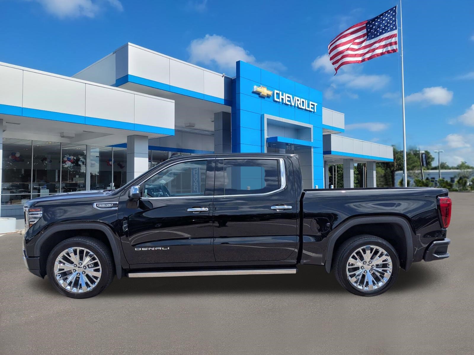 Used 2023 Onyx Black GMC Denali image 7