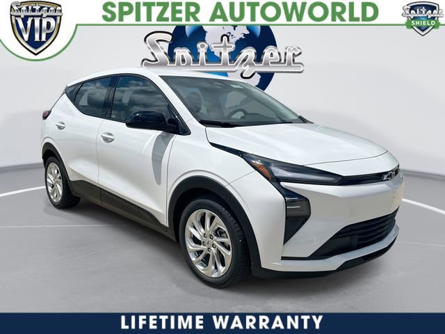 2027 Chevrolet Bolt EV LT Auto's photo