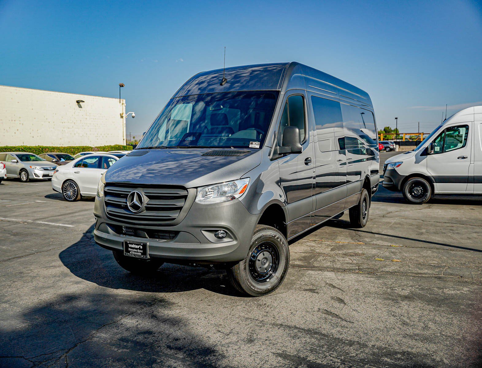2026 Mercedes-Benz Sprinter 2500 170 WB HO High Roof AWD's photo