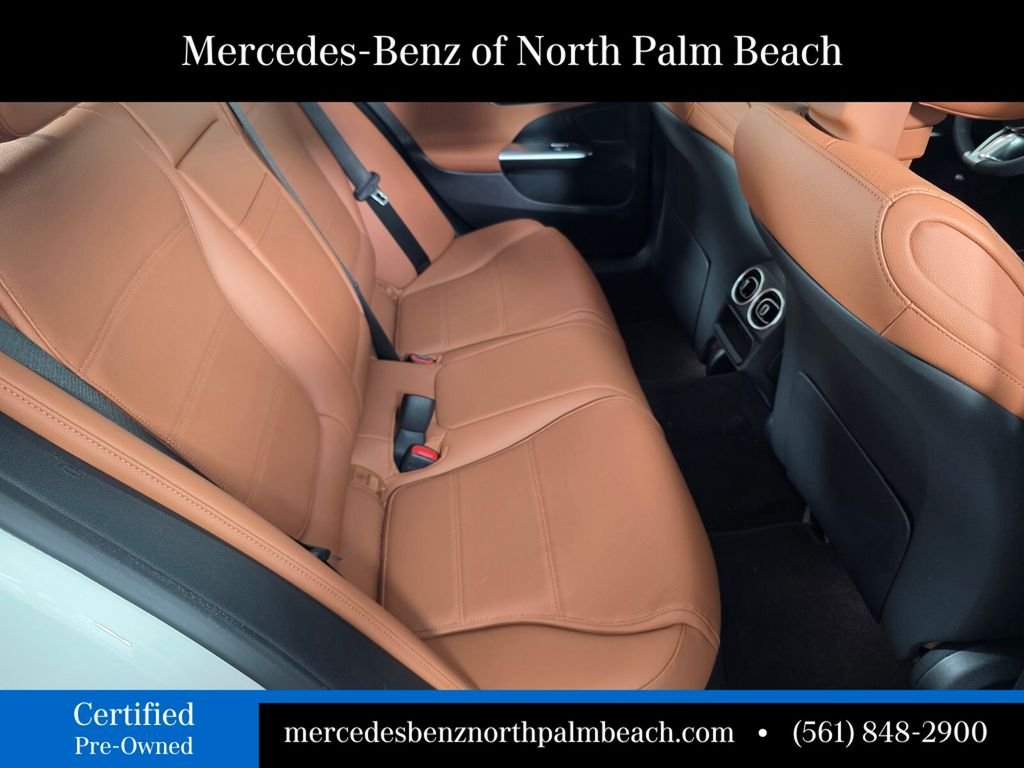 Used 2025 White Mercedes-Benz C 300 image 18