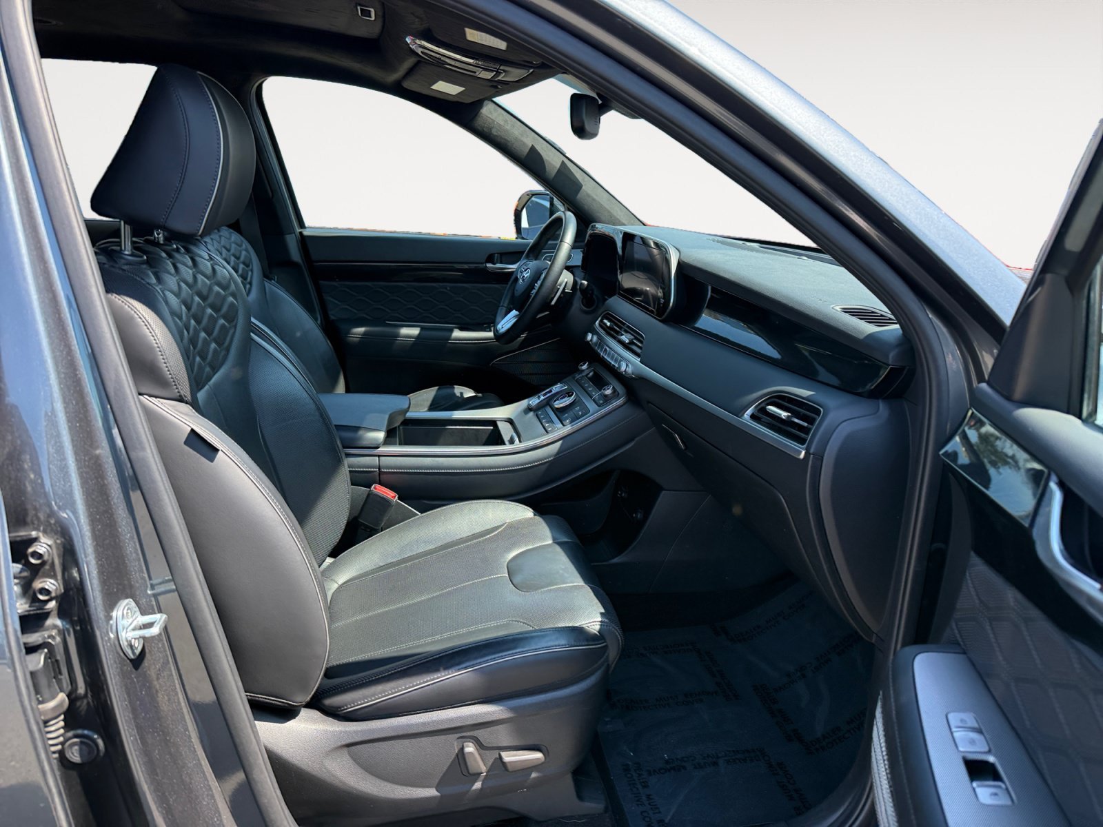 Certified Used 2020 Steel Graphite Hyundai Limited image 19