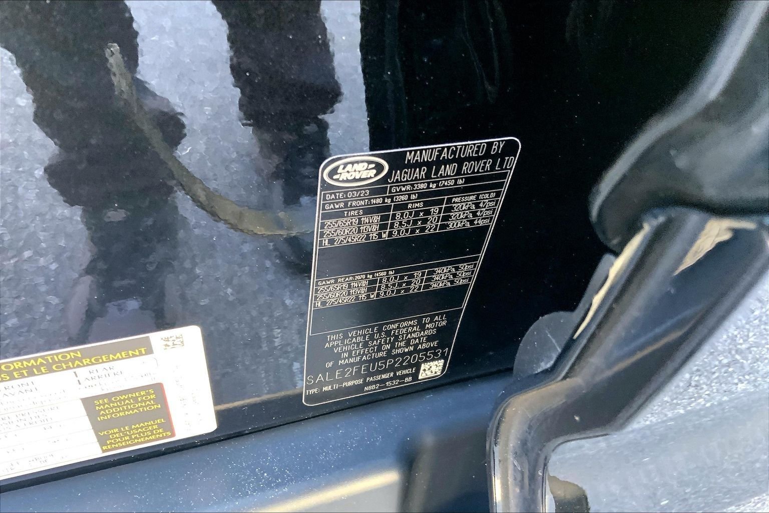 Used 2023 Santorini Black Metallic Land Rover X-Dynamic SE image 33