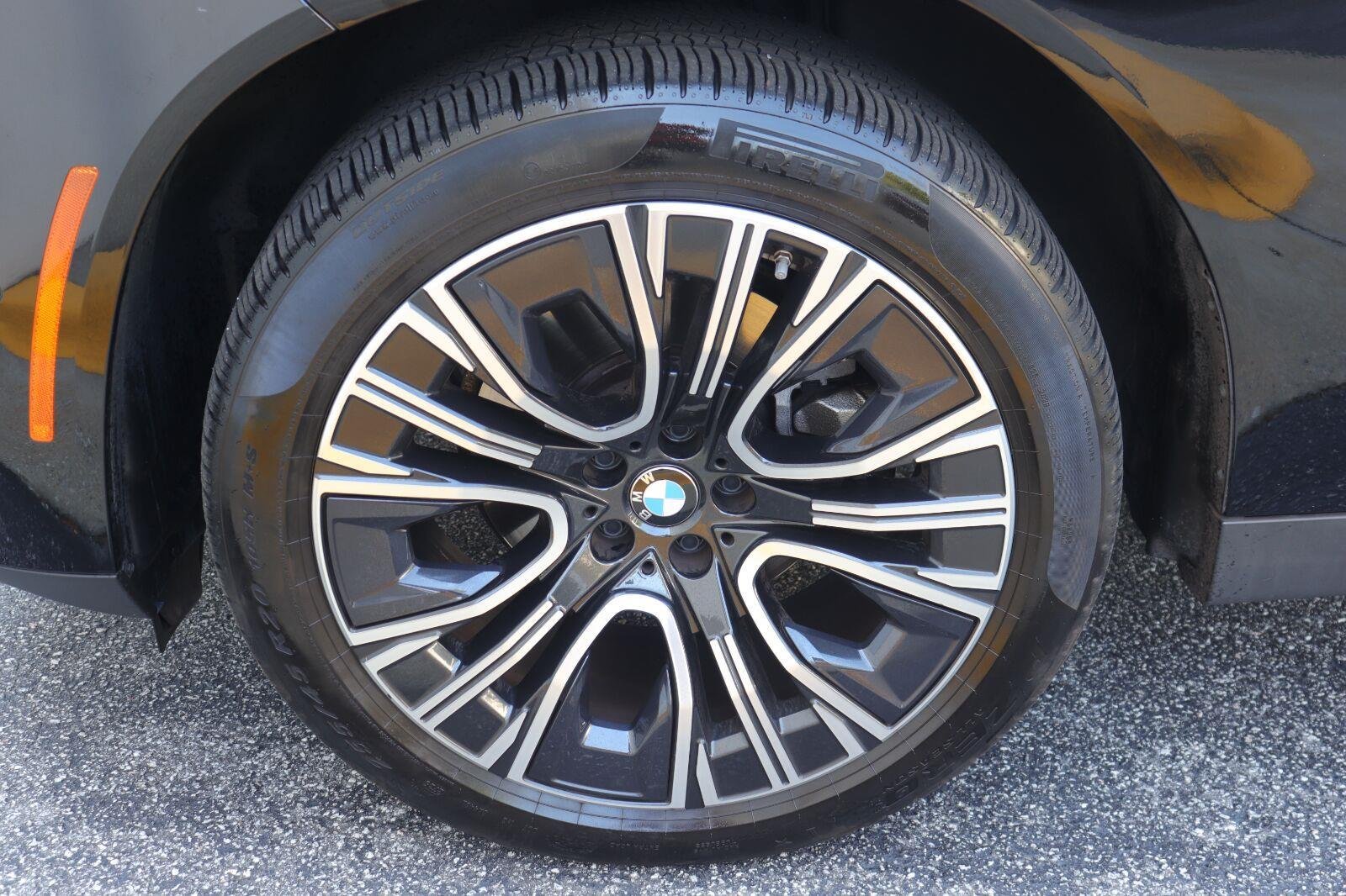 Used 2026 Black Sapphire Metallic BMW 30 xDrive image 39