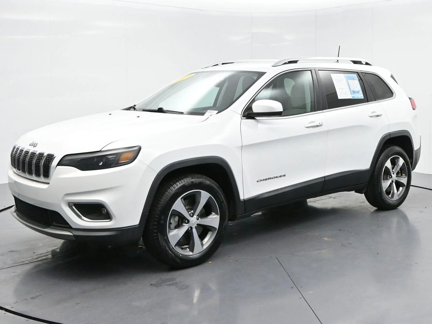 Used 2019 Bright White Clearcoat Jeep Limited image 3