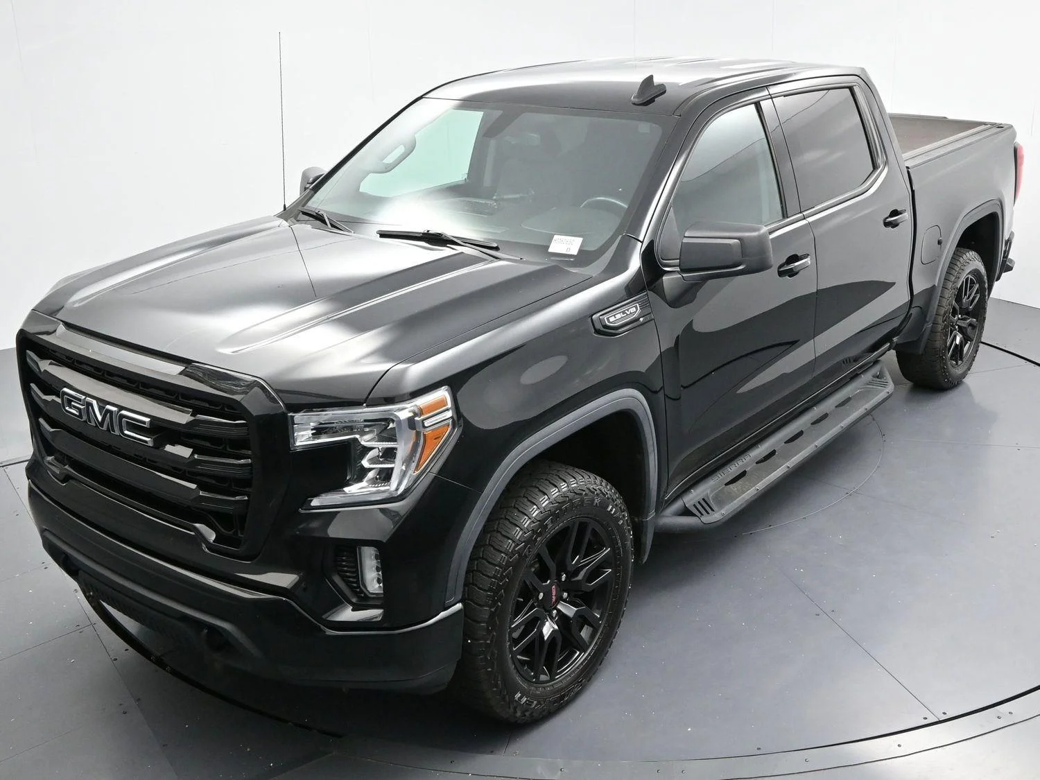 Used 2020 Onyx Black GMC Elevation image 39