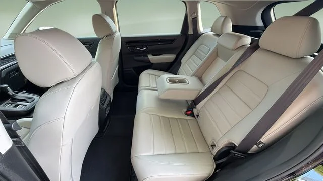 Used 2024  Honda EX-L image 20