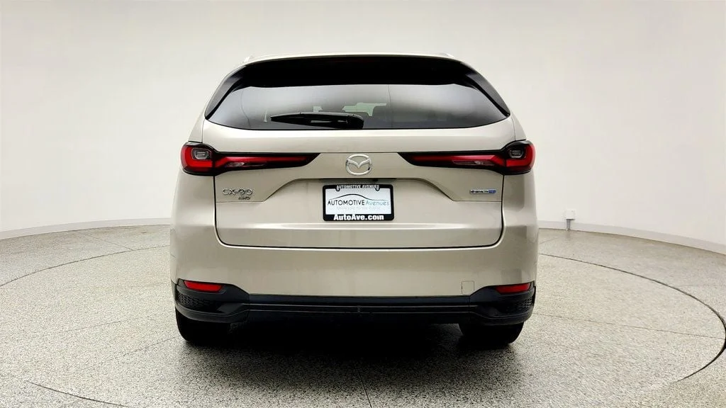 Used 2024 Platinum Quartz Mazda Preferred AWD image 6