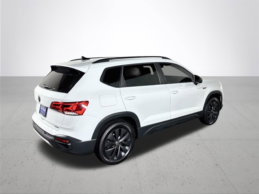 Certified Used 2022 Pure White Volkswagen 1.5T S image 7