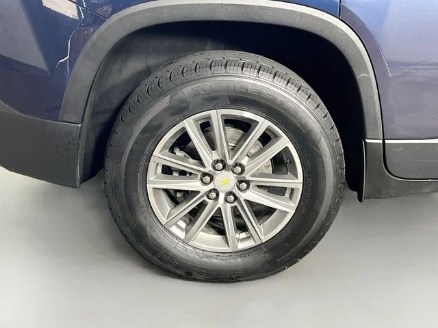 Used 2023 Blue Chevrolet 1LT image 37