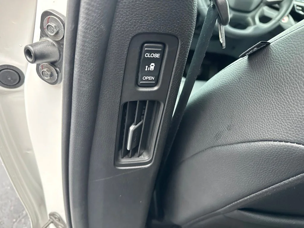 2026 Honda Odyssey EX-L - Photo 14