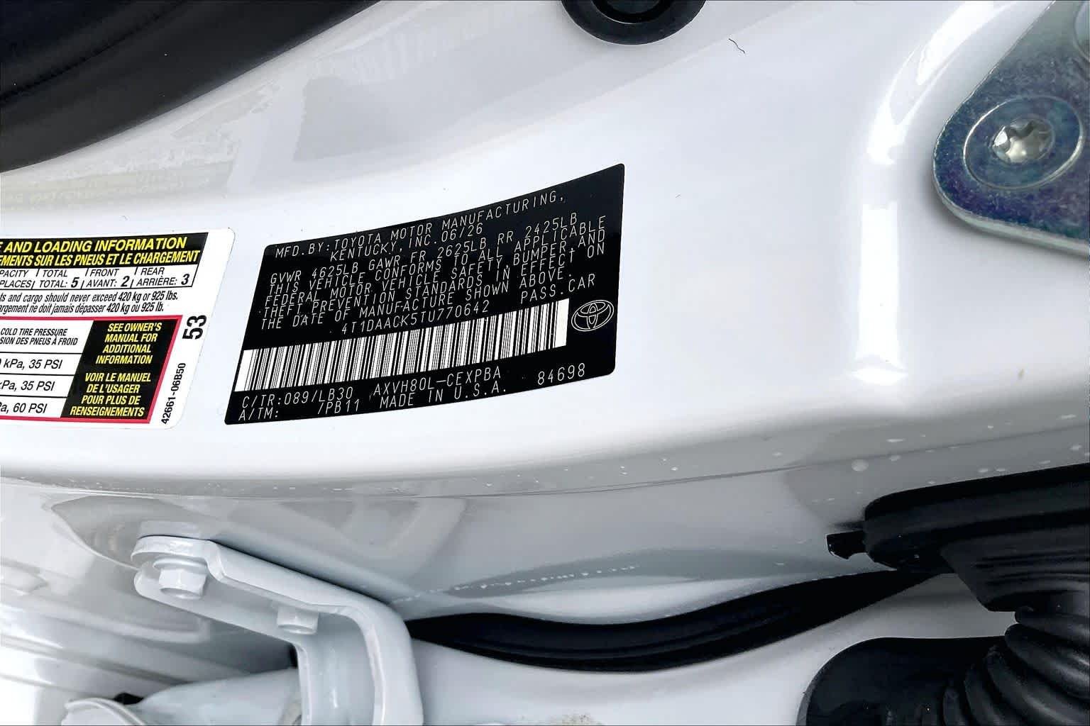 Used 2026 Wind Chill Pearl Toyota XSE image 33