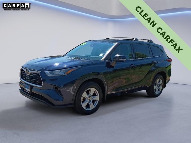 2020 Toyota Highlander LE