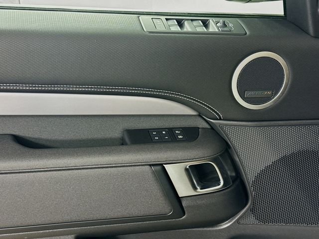 New 2026 Fuji White Land Rover Dynamic SE image 20