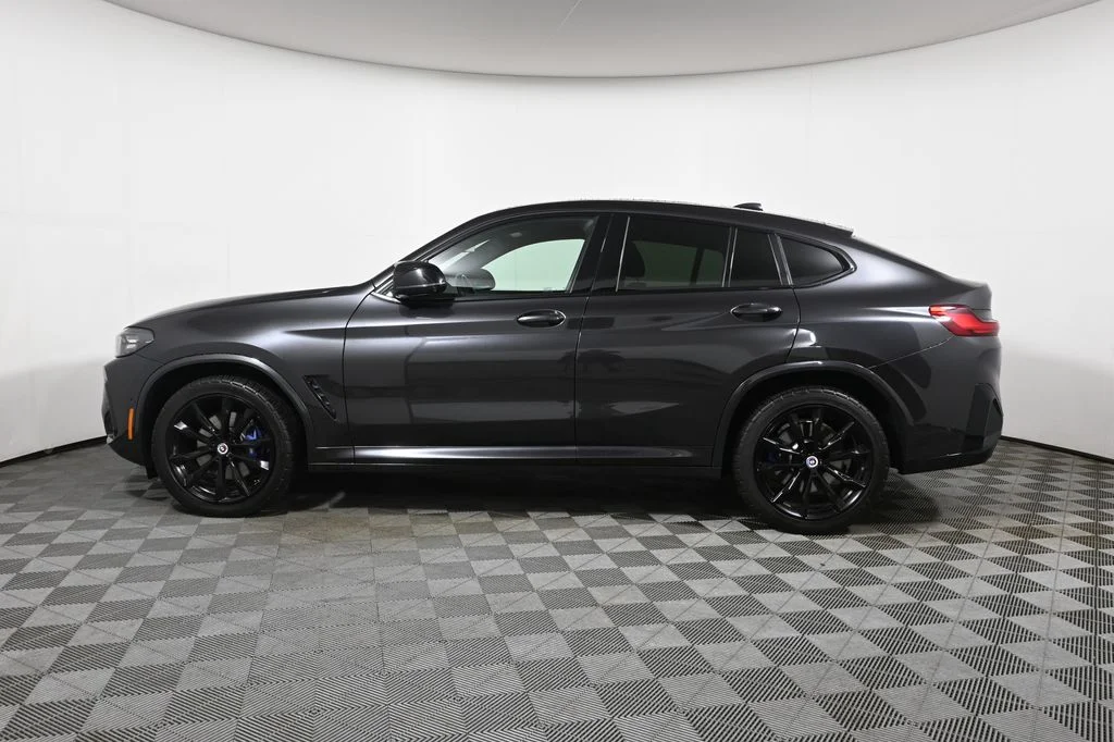 Used 2023 Gray BMW M40i image 2