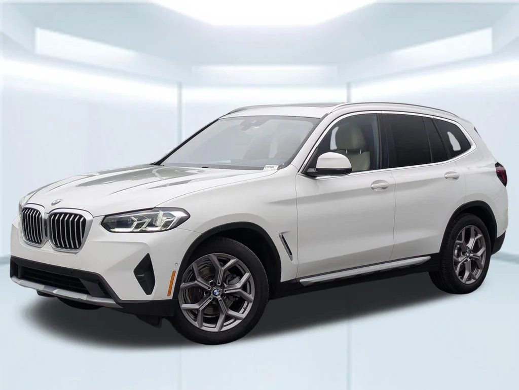 2023 BMW X3 sDrive30i's photo