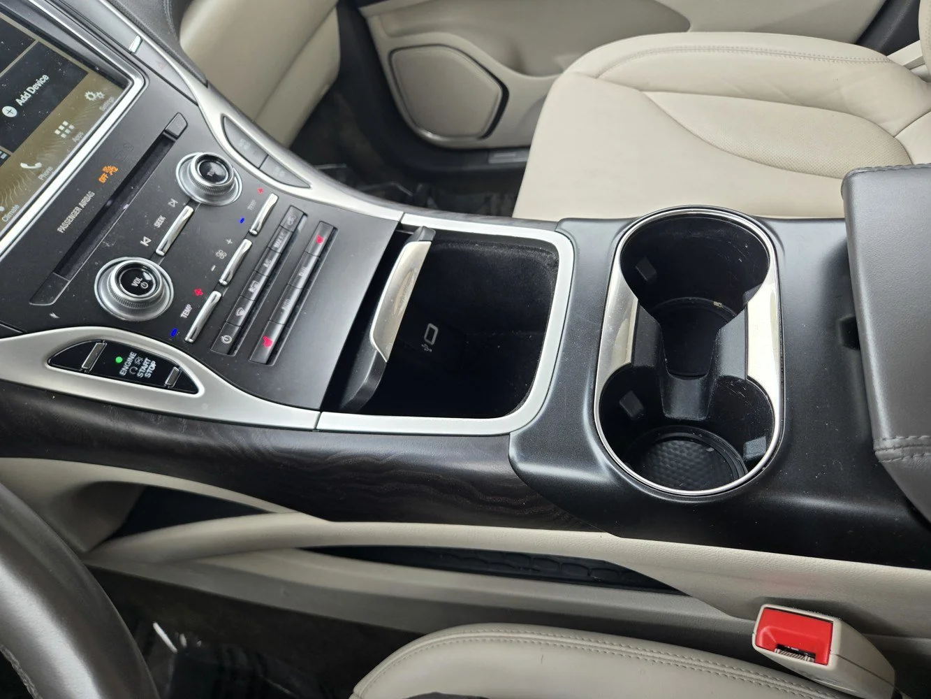 Used 2018 Blue Metallic LINCOLN Select image 12