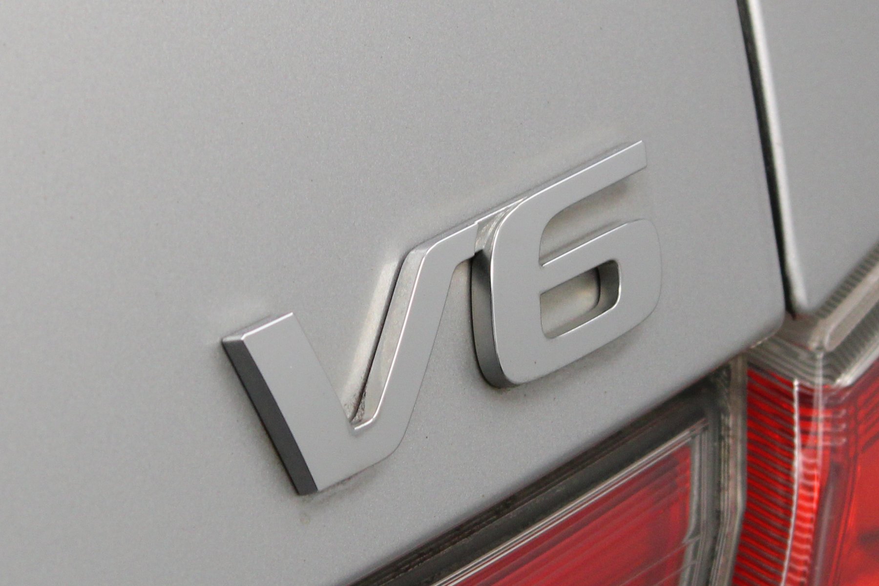 Used 2011 Alabaster Silver Metallic Honda 3.5 EX-L 4dr V6 Auto image 24