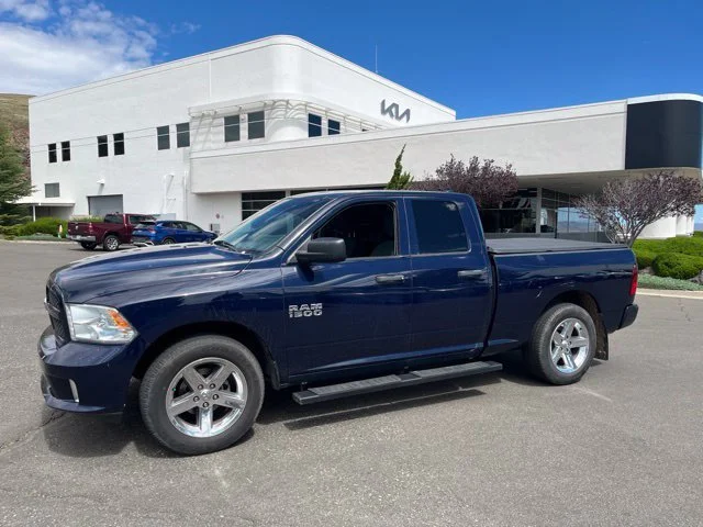Used 2017 True Blue Pearlcoat Ram Express image 2