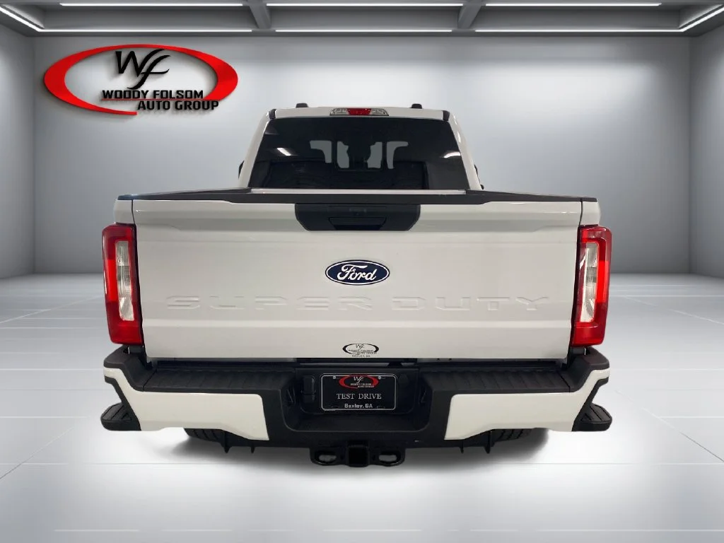 New 2027 White Ford XL image 8
