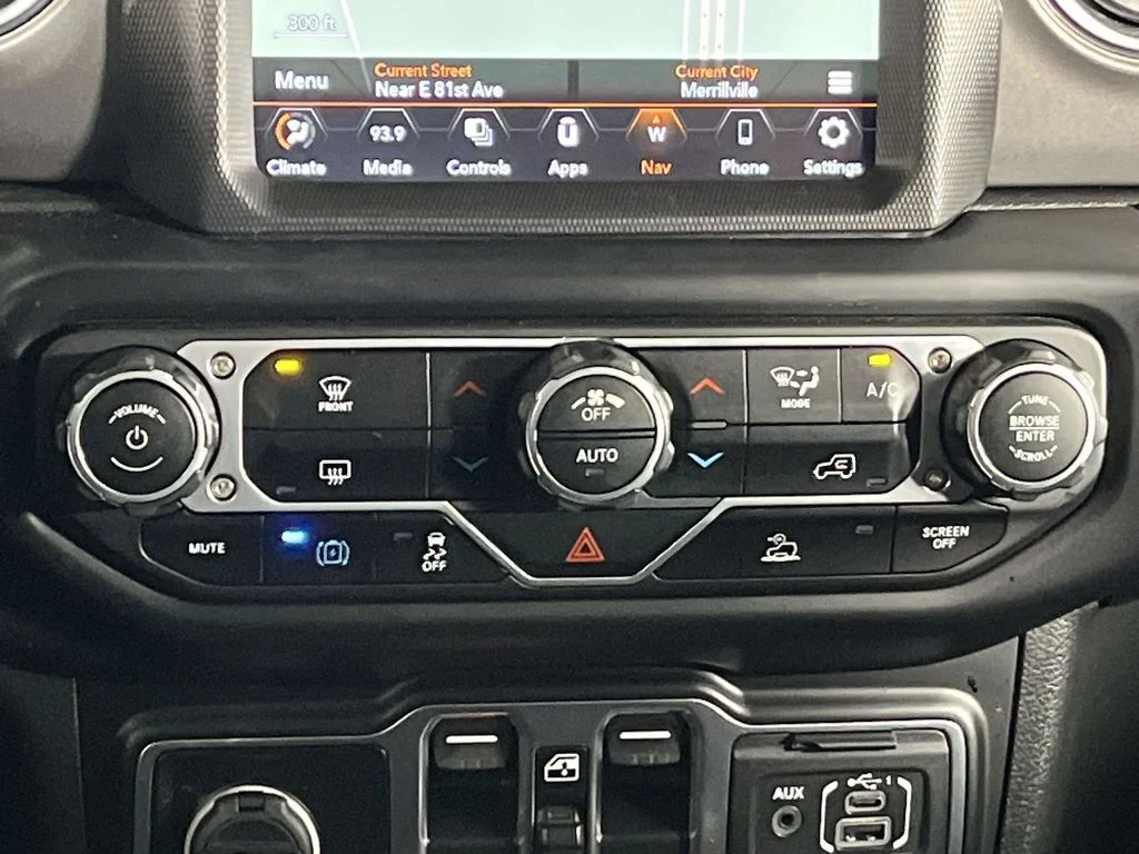 Used 2023 Gray Jeep Rubicon 4xe image 19