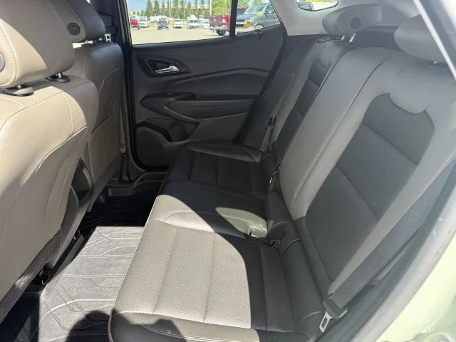 Used 2024 Cacti Green Chevrolet ACTIV image 14