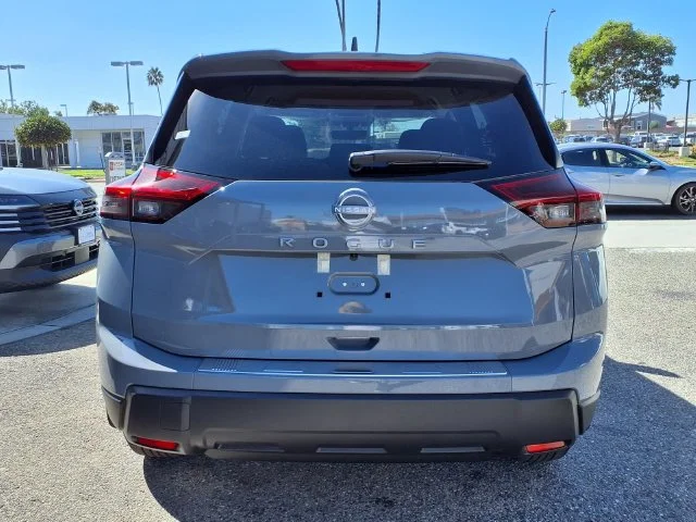 New 2027 Boulder Gray Pearl Nissan SV image 9