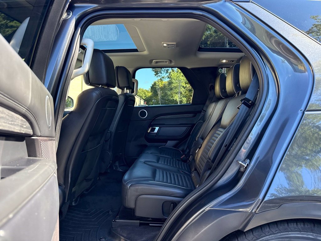Used 2017 Gray Land Rover HSE Luxury image 16
