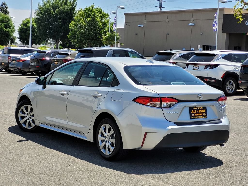 Used 2025 Silver Toyota LE image 6