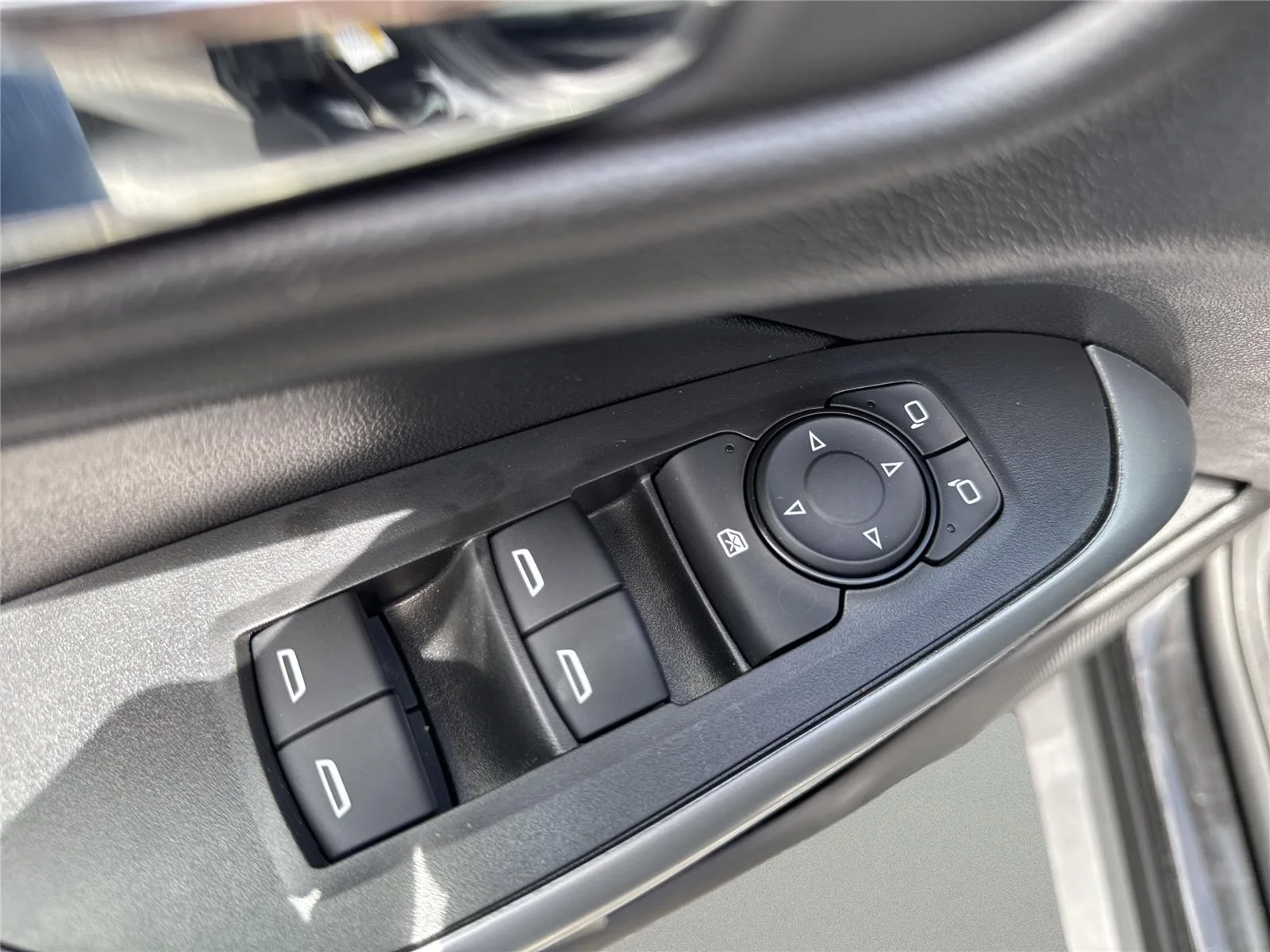 Used 2025 Mosaic Black Metallic Chevrolet LS image 18
