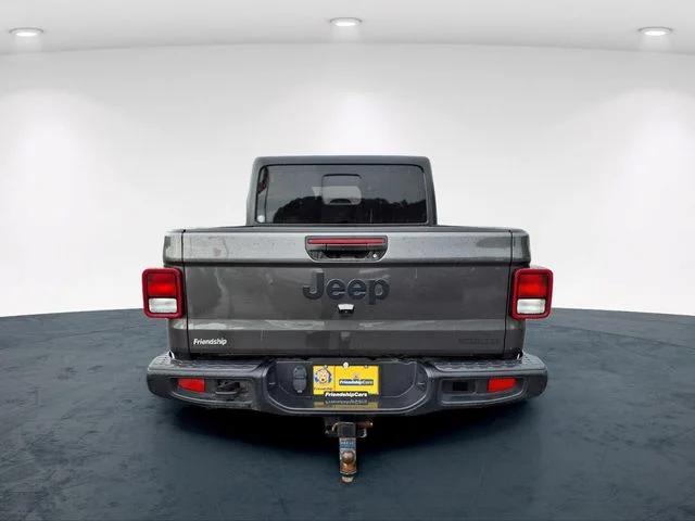 Used 2020 Gray Jeep Sport image 7
