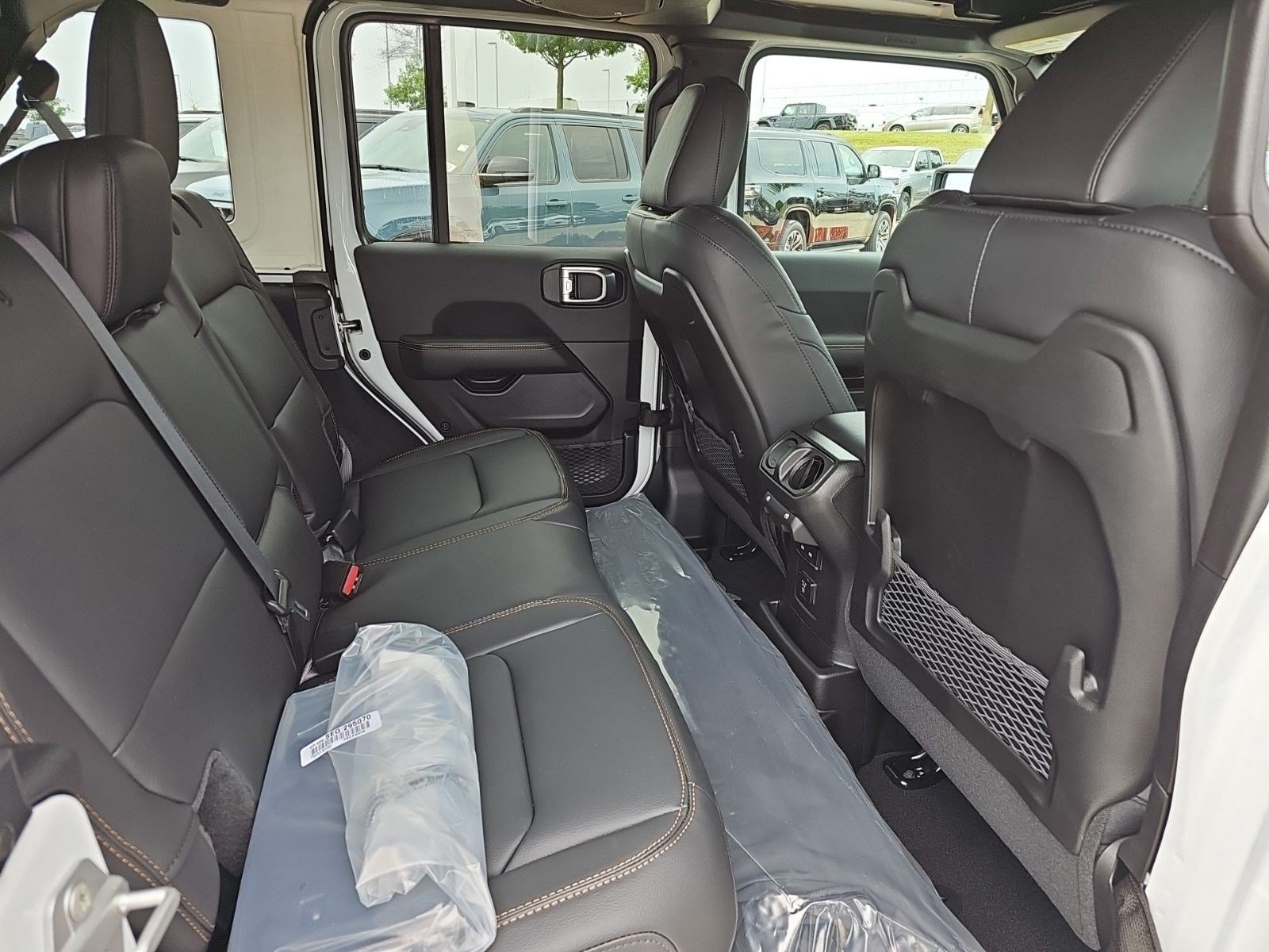 New 2026 Bright White Clearcoat Jeep Sahara image 14