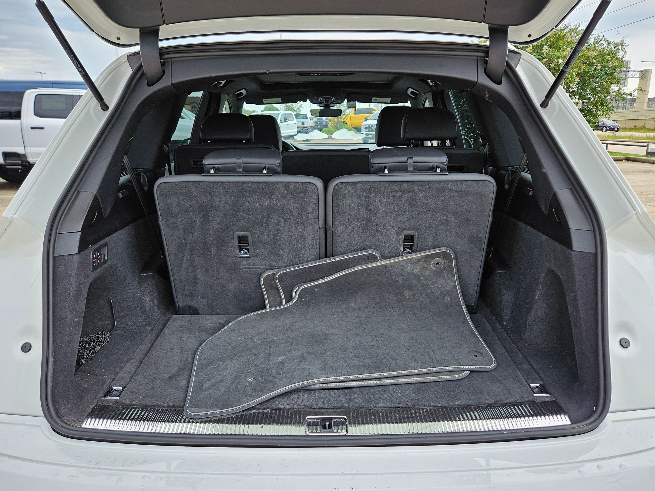 Certified Used 2025 Carrara White Audi 55 Premium Plus image 28