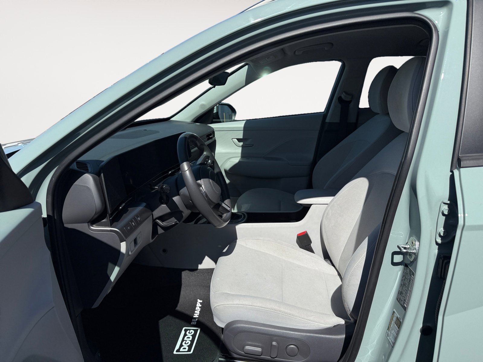 Used 2024 Green Hyundai SEL image 10