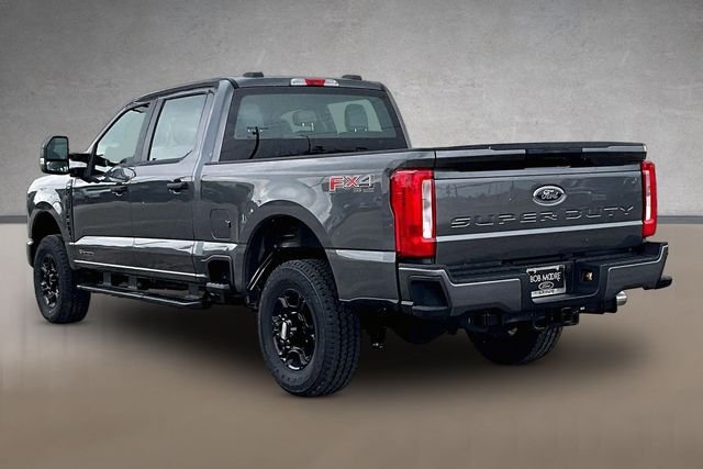 New 2026 Gray Ford XL image 3