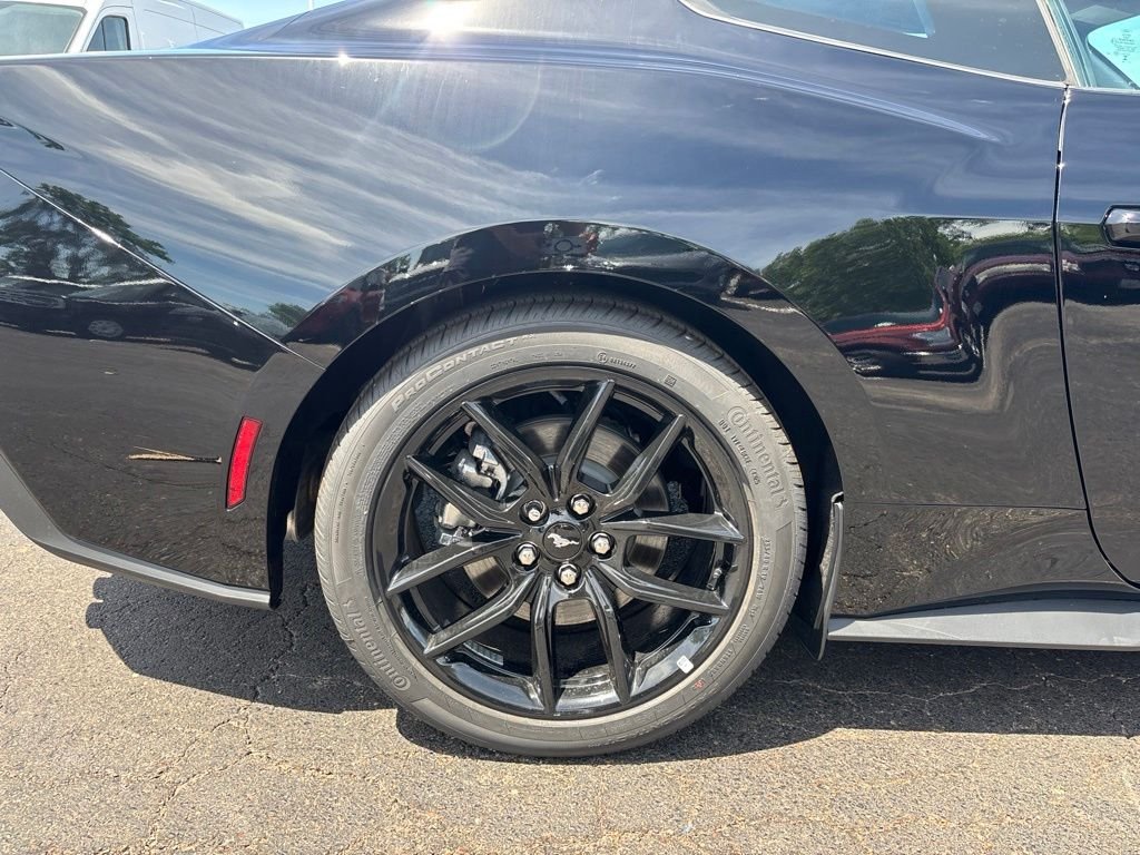 2026 Ford Mustang EcoBoost Premium Fastback - Photo 11