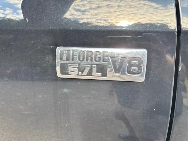 Used 2019 Black Toyota SR5 image 13