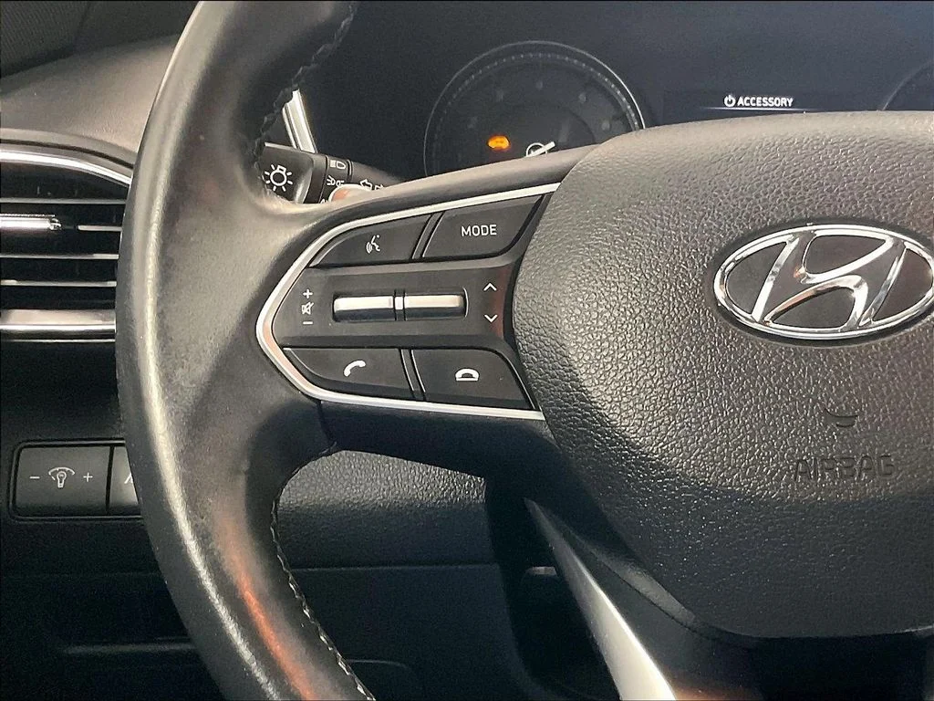 Used 2023 White Hyundai SEL image 22