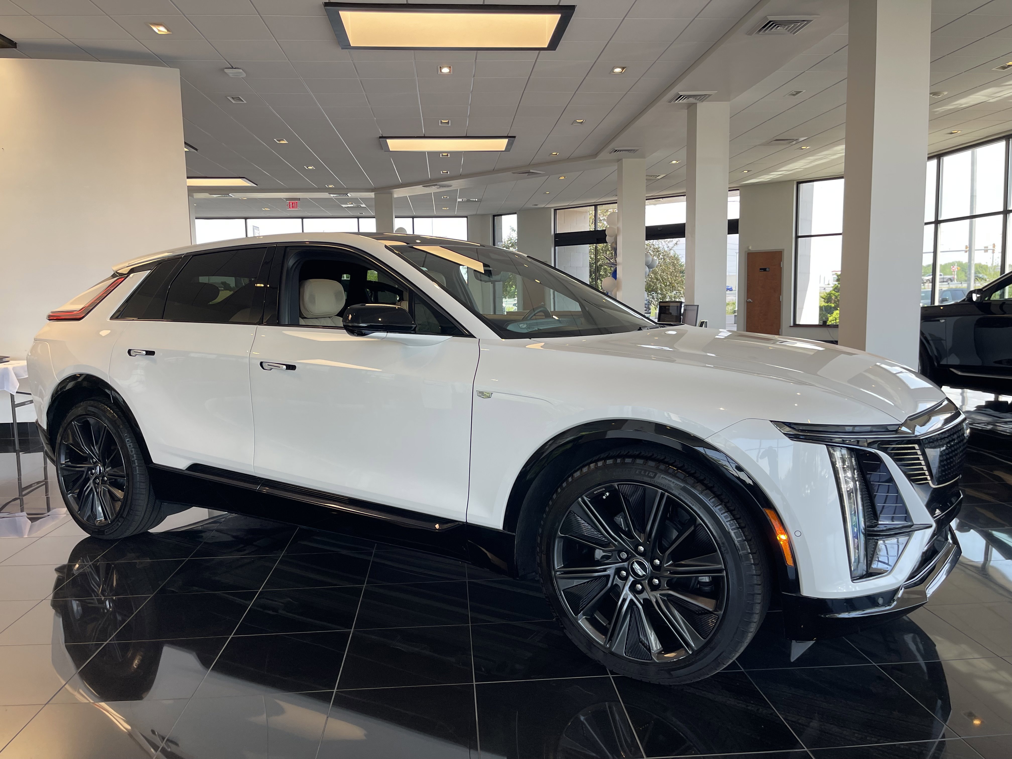 Certified Used 2024 Crystal White Tricoat Cadillac Sport 3 image 8