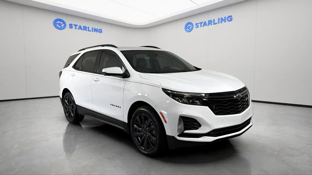 Used 2024 Summit White Chevrolet RS image 14