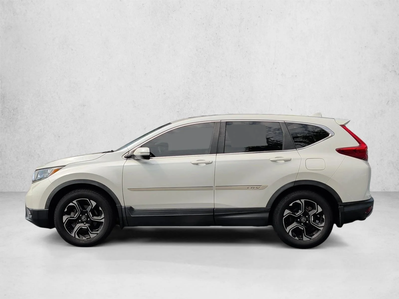 Used 2018 White Honda EX-L image 8