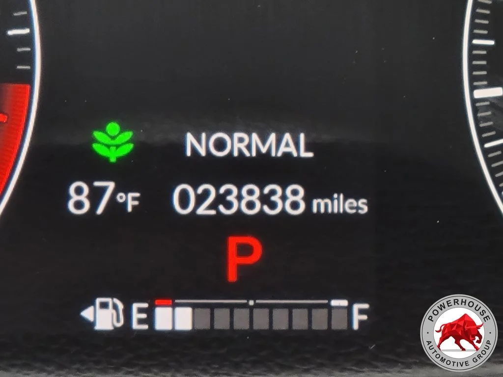 Used 2025 White Honda Touring image 37