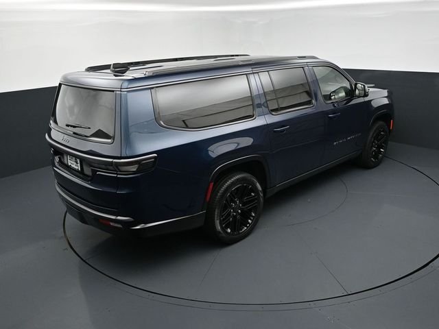New 2026 Fathom Blue Pearl-Coat Exterior Paint (Late Availability) Jeep Limited Reserve image 17