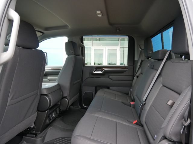 2026 Chevrolet Silverado 3500HD LT - Photo 6