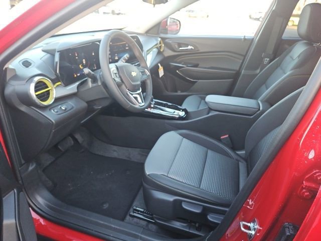 2026 Chevrolet Trax LT - Photo 18