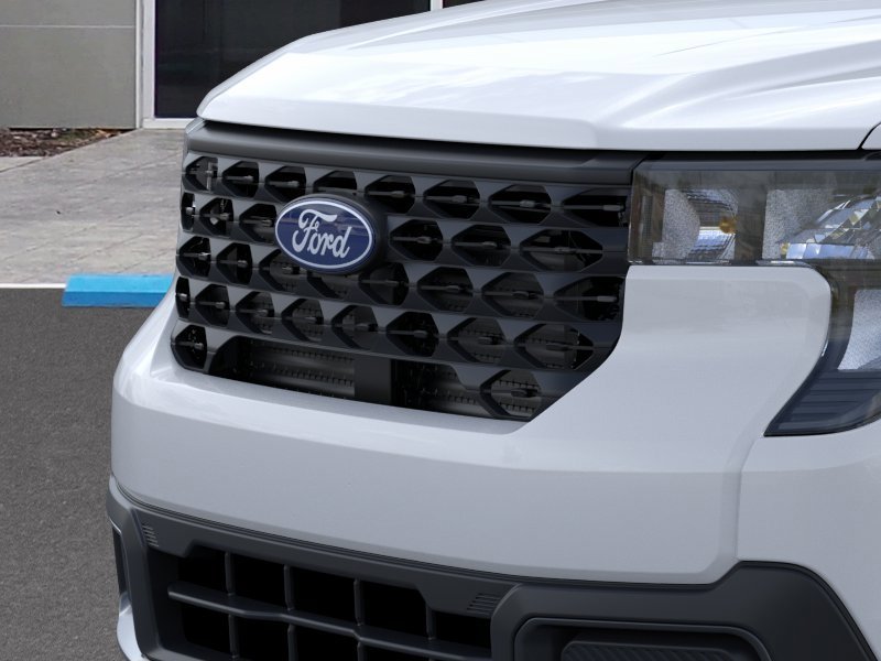 New 2026 Oxford White Ford XLT image 18