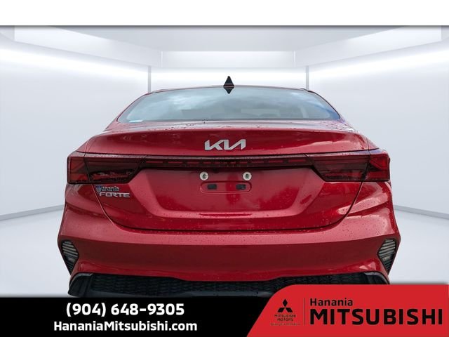 Used 2024 Red Kia LXS image 4