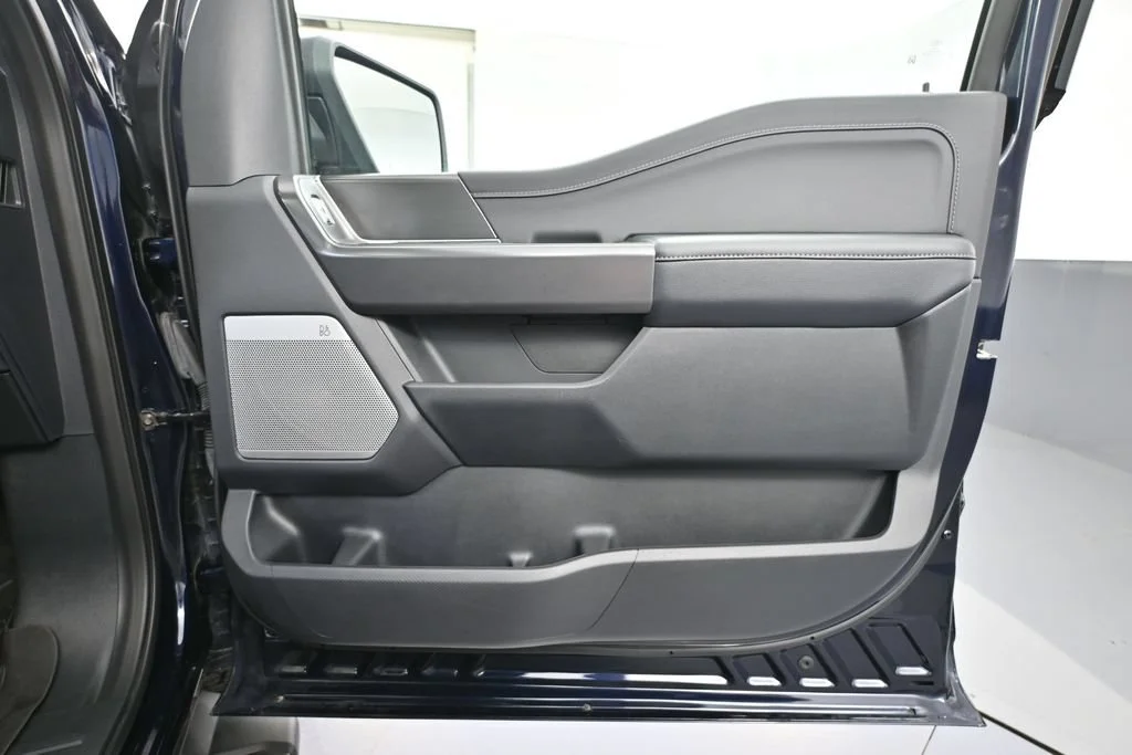 Certified Used 2024 Blue Ford XLT image 40