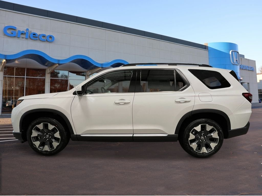 New 2026 Platinum White Pearl Honda Touring image 2