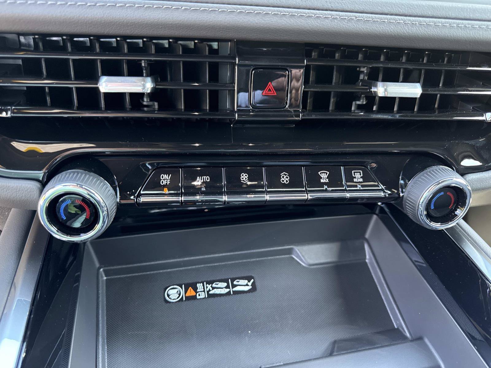 New 2026 Summit White Chevrolet LT image 27